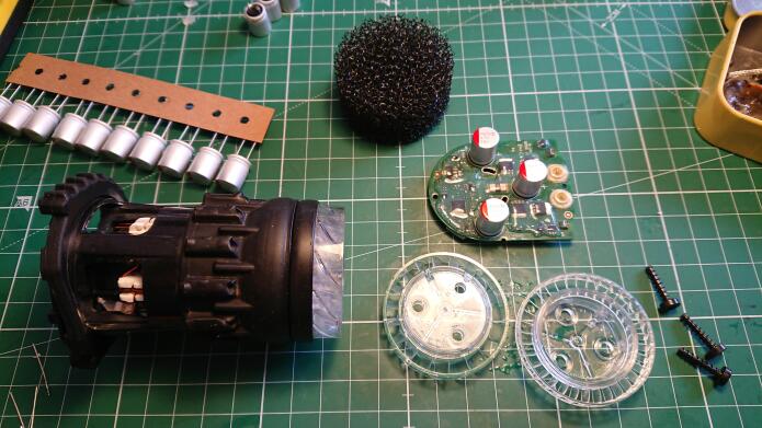 Dyson v12 турбіна та головна плата