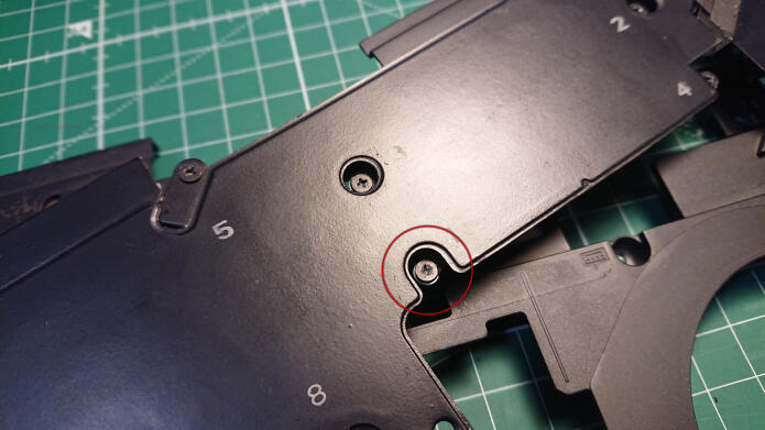 This screw head is worn out